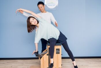 ピラティスチェア実施風景